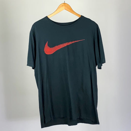 Vintage Nike Logo Tee - XL