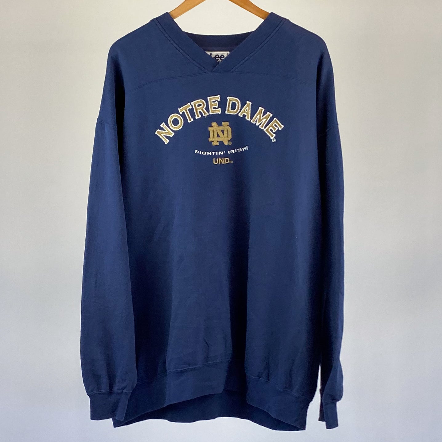 Vintage NCAA Notre Dame V neck - 2XL