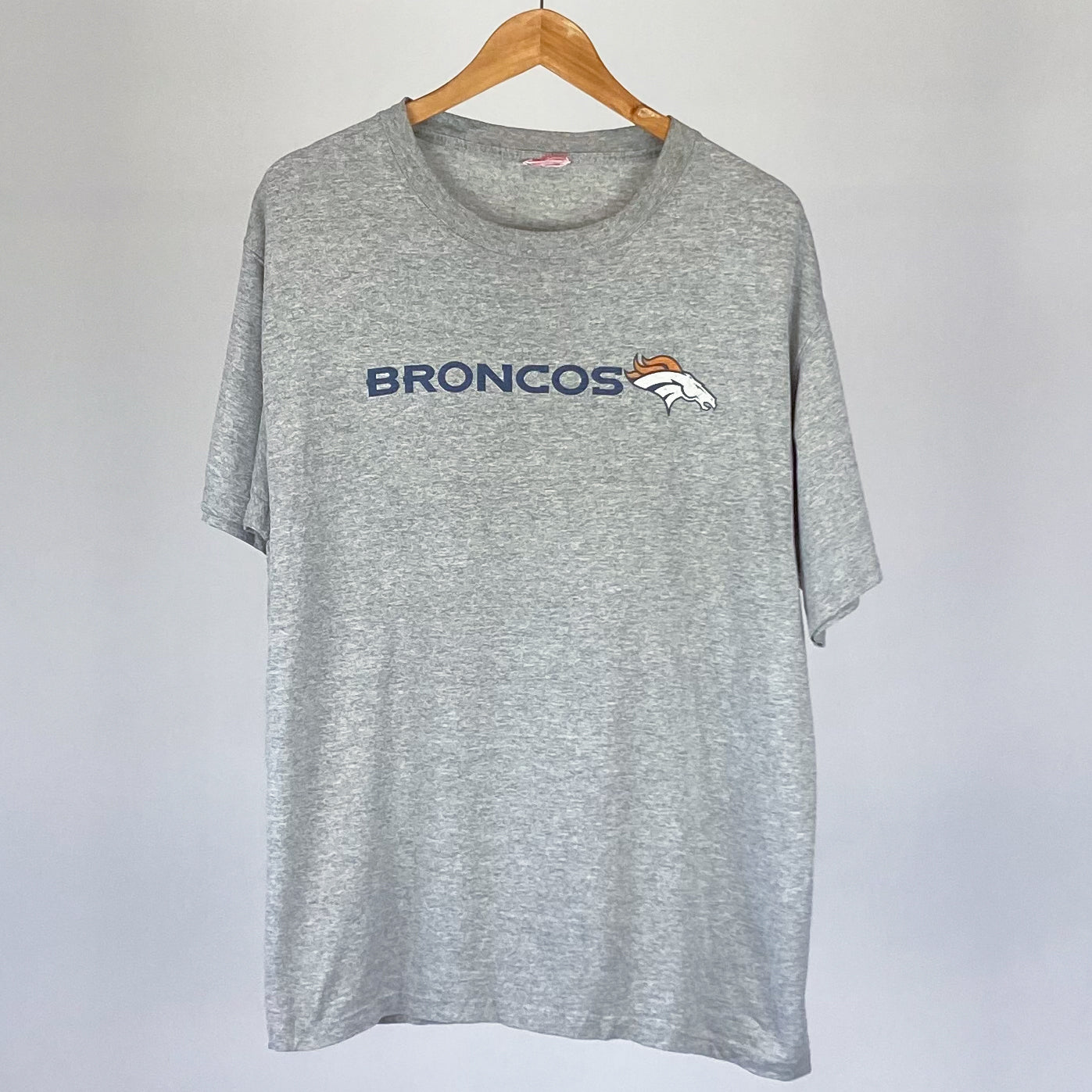 Vintage NFL Denver Broncos Tee - Large